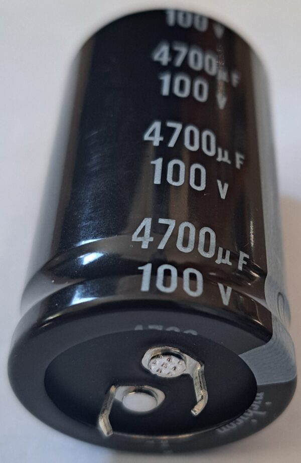 Nichicon elco 4700uF – 100V                         prima voor Quad 303
