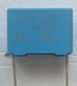 2,2 uF  condensator hoge spanning